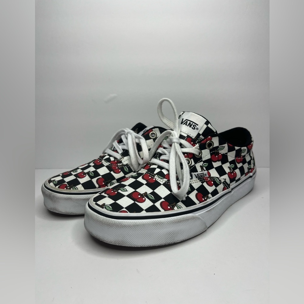 Vans Doheny Sneaker Womens 6 Cherry Checker Skate Shoes